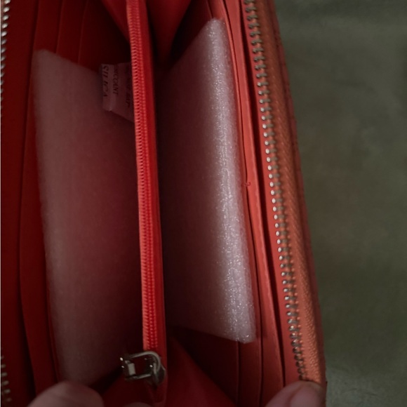 Badgley Mischka Coral Quilted Wallet - Picture 9 of 9